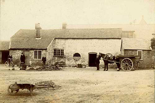 Dudbridge wharf house. (Howard Beard)