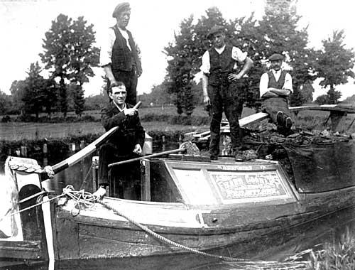 Frank Cookley's narrowboat (Harry Arnold)