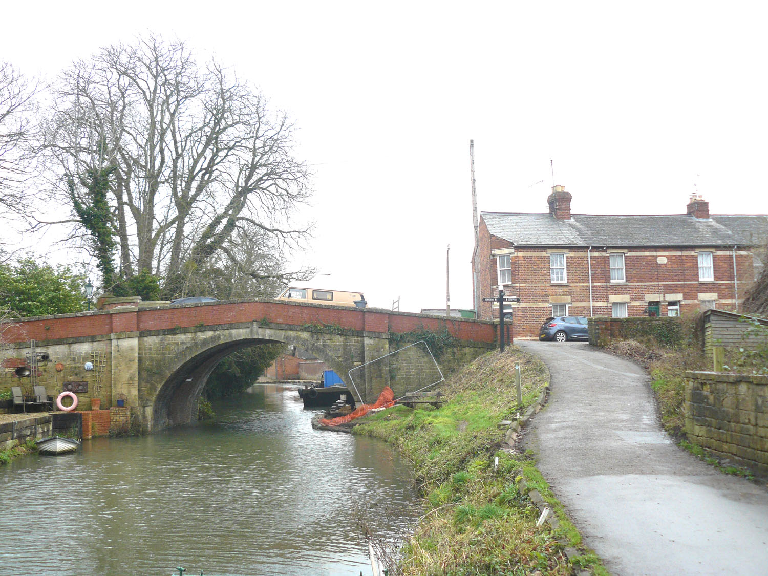 Ryeford Bridge and Spring Cottages.