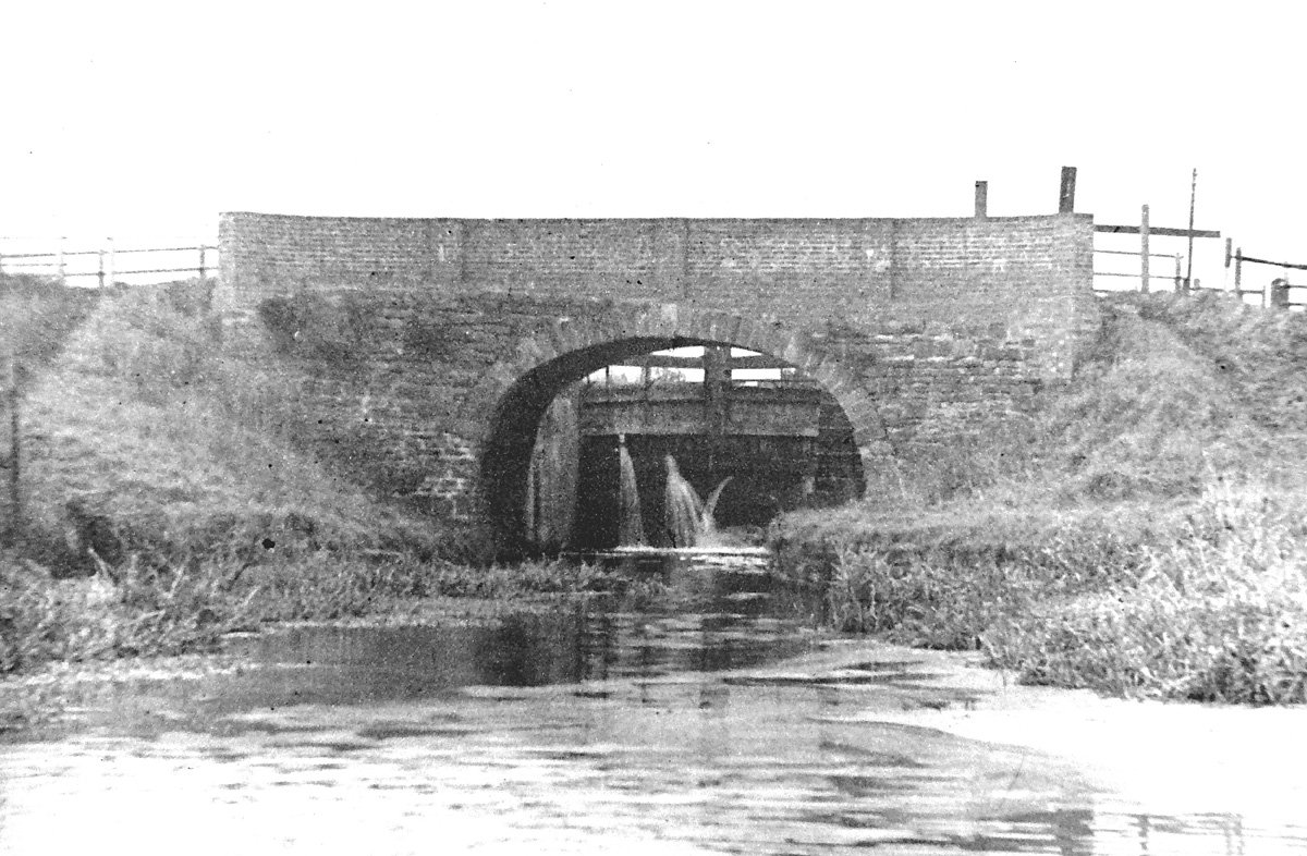 Bristol Road Bridge (Glos Archives K185/1)