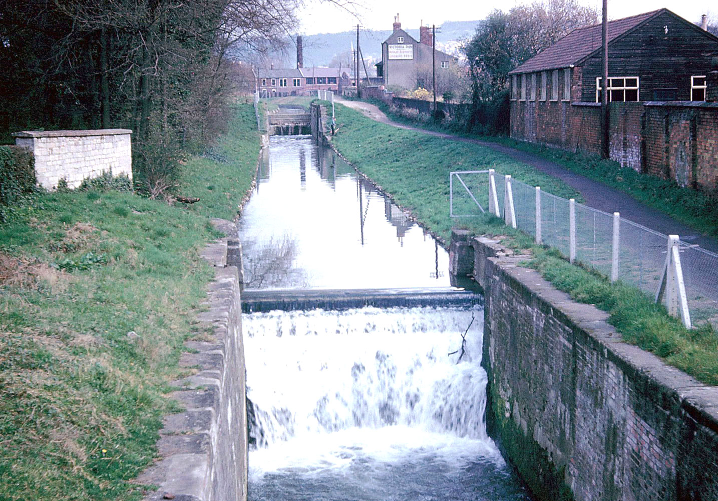 Dudbridge Locks c1960 (Richard Lord)