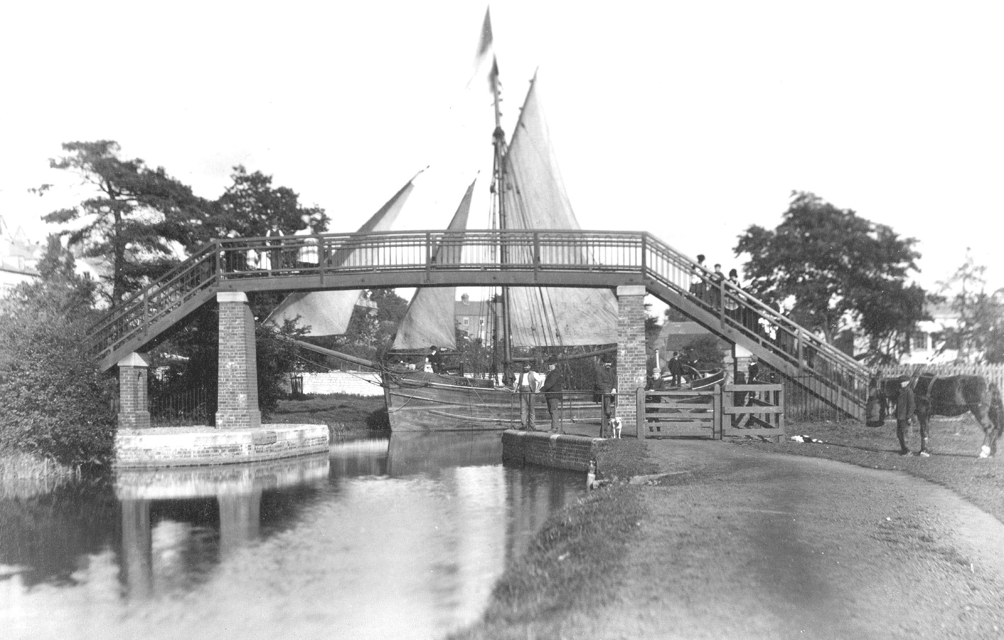Hilly Orchard Bridge with barge Gertrude (Howard Beard)