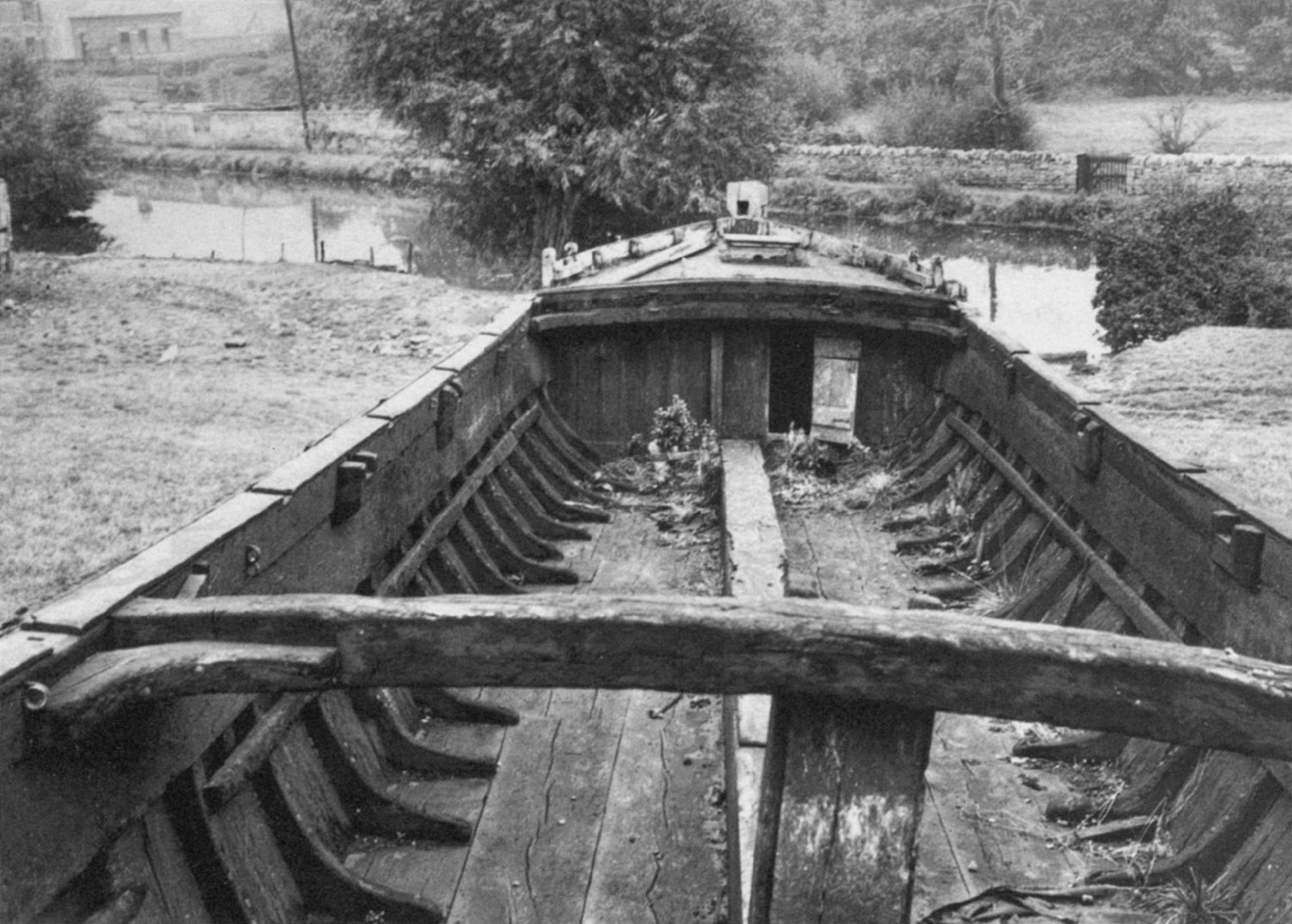 Barge Perseverance dumped at Ryeford.